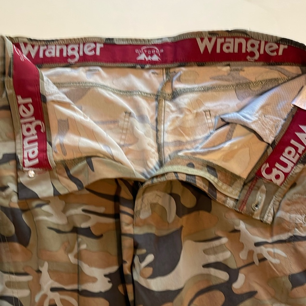 Wrangler Outdoor Camouflage camo hunting pants Mens size 38x30